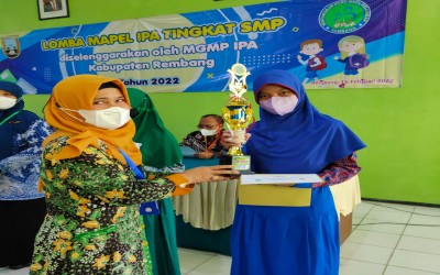 Lomba Mapal dan Pembagian Takjil