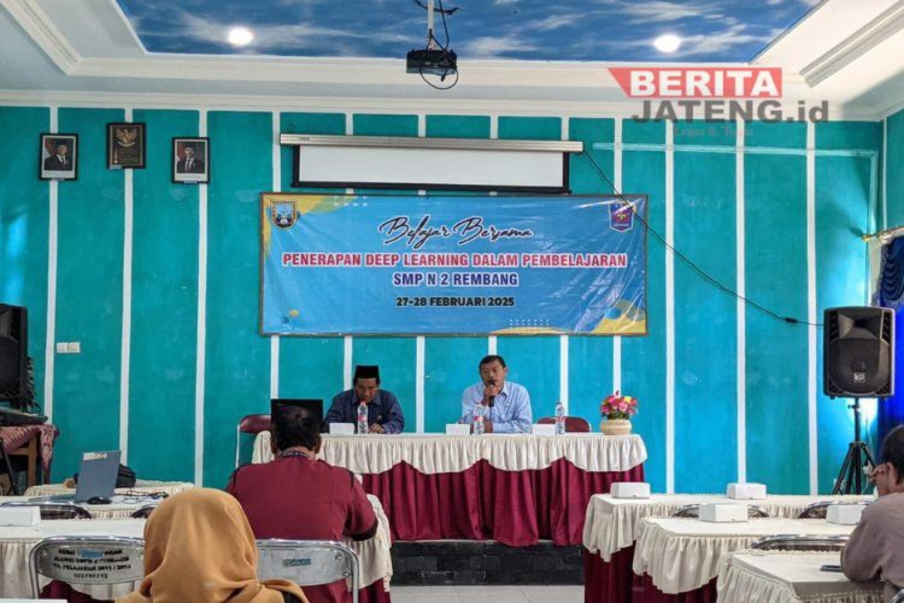 SMP Negeri 2 Rembang Manfaatkan Waktu Belajar Mandiri Siswa dengan IHT Penerapan Deep Learning dalam Pembelajaran